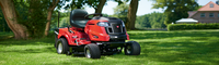 Tractors and minirider
Do you have a large lawn to mow and want it done as quickly as possible? Then